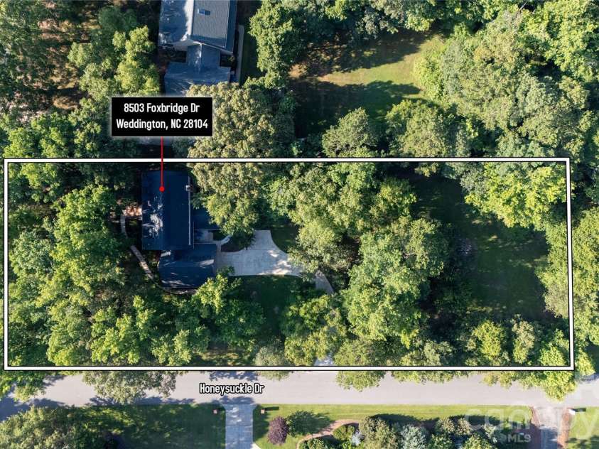8503 Foxbridge Drive, Matthews, NC 28104.  MLS# CAR4398905, YatesRealty ID 35973. 