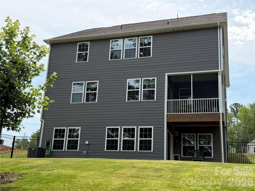 199 Hamptons Cove Road, Troutman, NC 28166.  MLS# CAR4398943, YatesRealty ID 35974. 