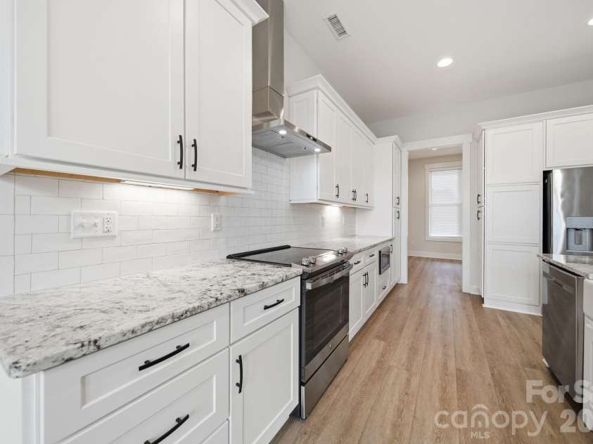 3404 Lincoln Road, York, SC 29745.  MLS# CAR4395438, YatesRealty ID 35975. 