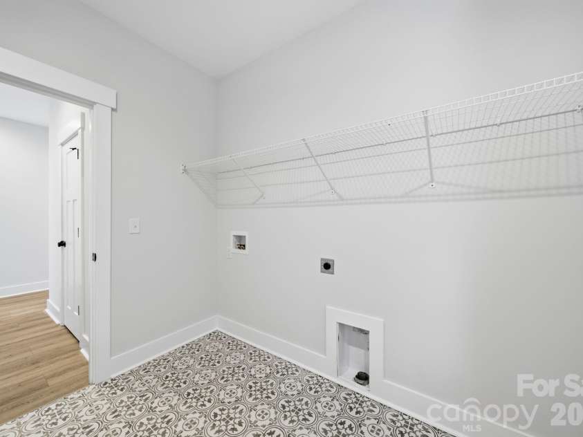 3404 Lincoln Road, York, SC 29745.  MLS# CAR4395438, YatesRealty ID 35975. 
