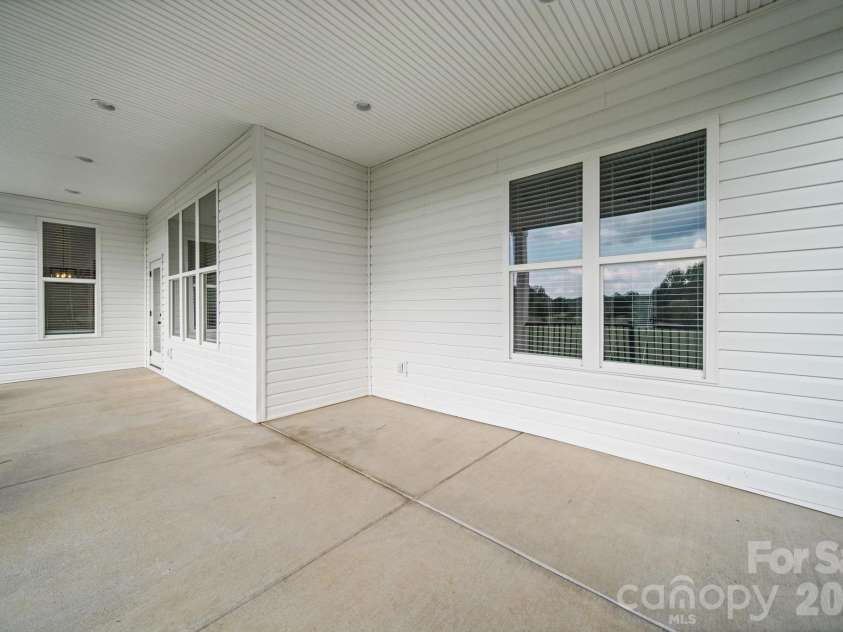 3404 Lincoln Road, York, SC 29745.  MLS# CAR4395438, YatesRealty ID 35975. 