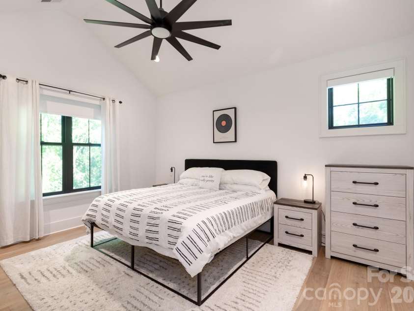 2629 Elon Street, Charlotte, NC 28208.  MLS# CAR4397259, YatesRealty ID 35978. Second level, relaxing primary suite