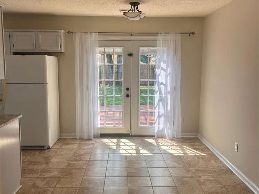 3301 Braewick Place, Charlotte, NC 28227.  MLS# CAR4400615, YatesRealty ID 35979. 