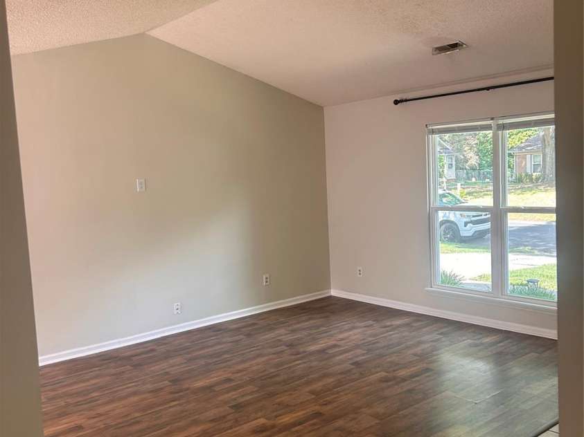 3301 Braewick Place, Charlotte, NC 28227.  MLS# CAR4400615, YatesRealty ID 35979. 