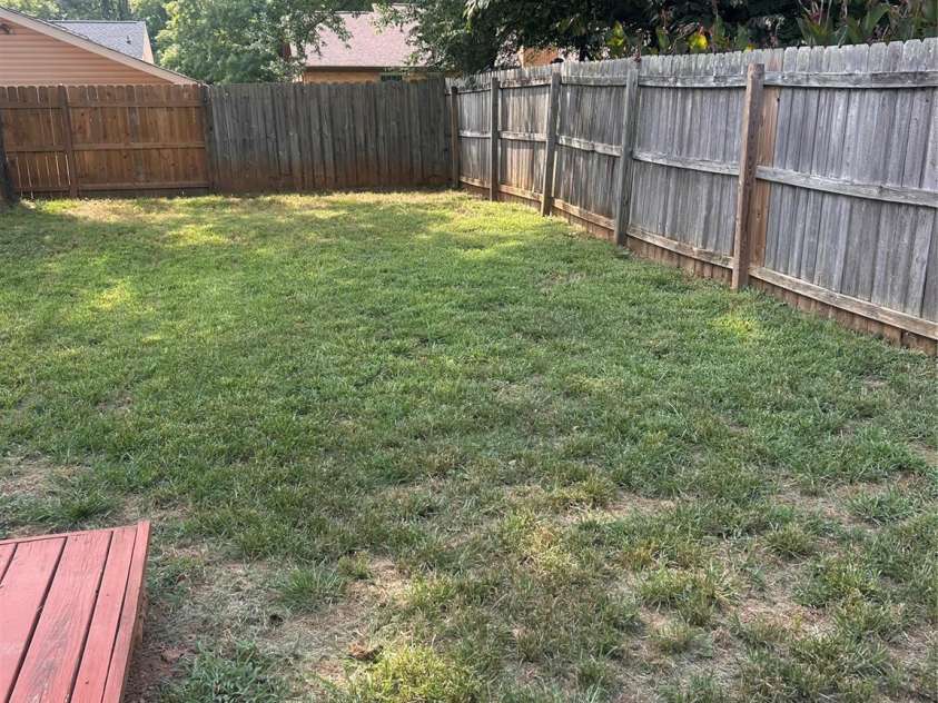 3301 Braewick Place, Charlotte, NC 28227.  MLS# CAR4400615, YatesRealty ID 35979. 