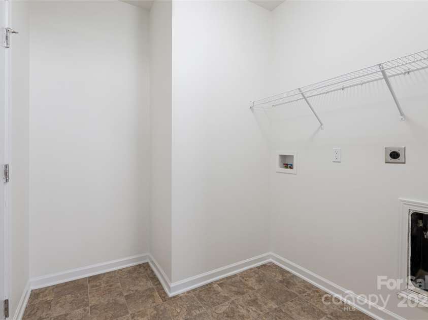77 Halcyon Court, Fletcher, NC 28732.  MLS# CAR4235997, YatesRealty ID 3598. 