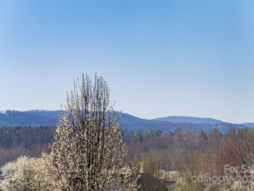77 Halcyon Court, Fletcher, NC 28732.  MLS# CAR4235997, YatesRealty ID 3598. 