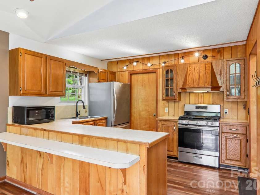 200 Holley Lane, Maggie Valley, NC 28751.  MLS# CAR4397844, YatesRealty ID 35980. 