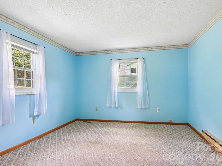 200 Holley Lane, Maggie Valley, NC 28751.  MLS# CAR4397844, YatesRealty ID 35980. 