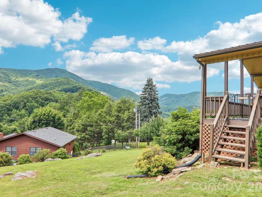 200 Holley Lane, Maggie Valley, NC 28751.  MLS# CAR4397844, YatesRealty ID 35980. 
