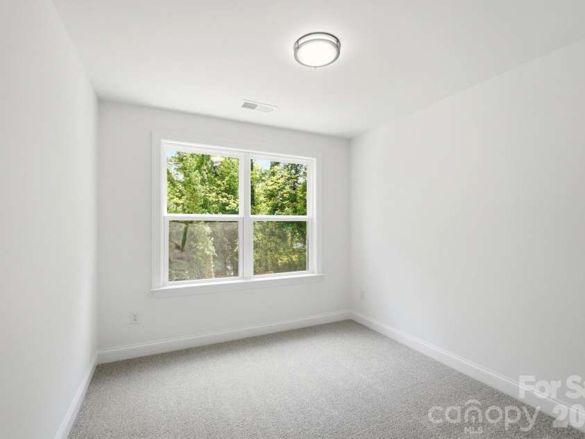 116 7th Avenue, Hickory, NC 28602.  MLS# CAR4400544, YatesRealty ID 35983. Third Upstairs Bedroom
