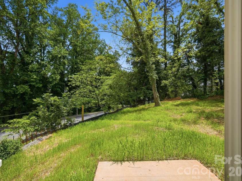 116 7th Avenue, Hickory, NC 28602.  MLS# CAR4400544, YatesRealty ID 35983. View outside of Dining Room Sliders