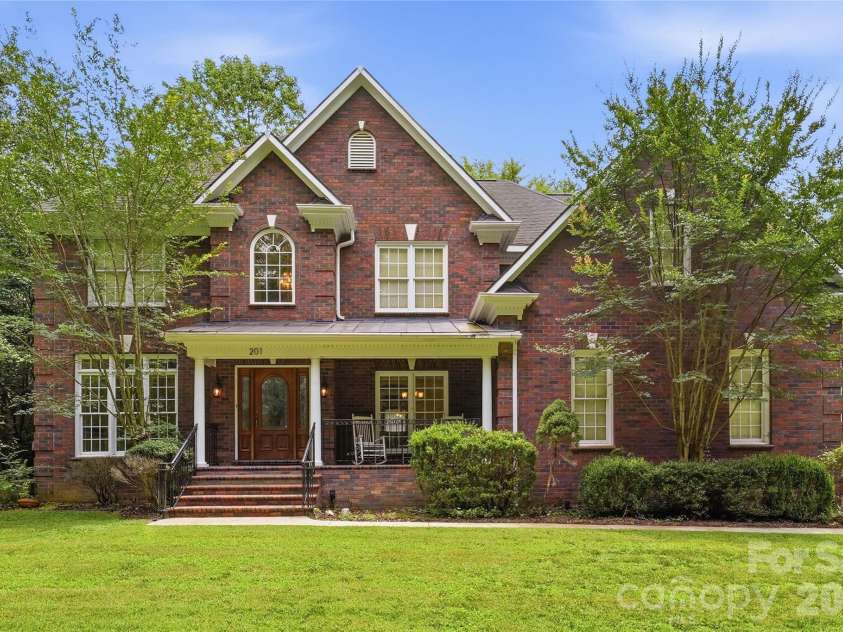 201 Old Bell Road, Charlotte, NC 28270.  MLS# CAR4401301, YatesRealty ID 35984. 