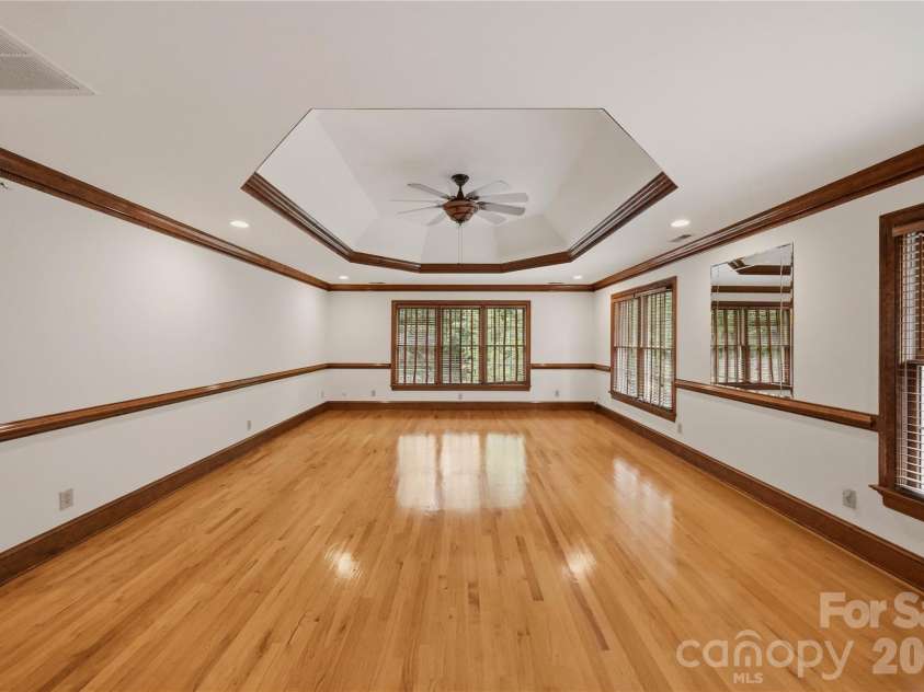 201 Old Bell Road, Charlotte, NC 28270.  MLS# CAR4401301, YatesRealty ID 35984. 