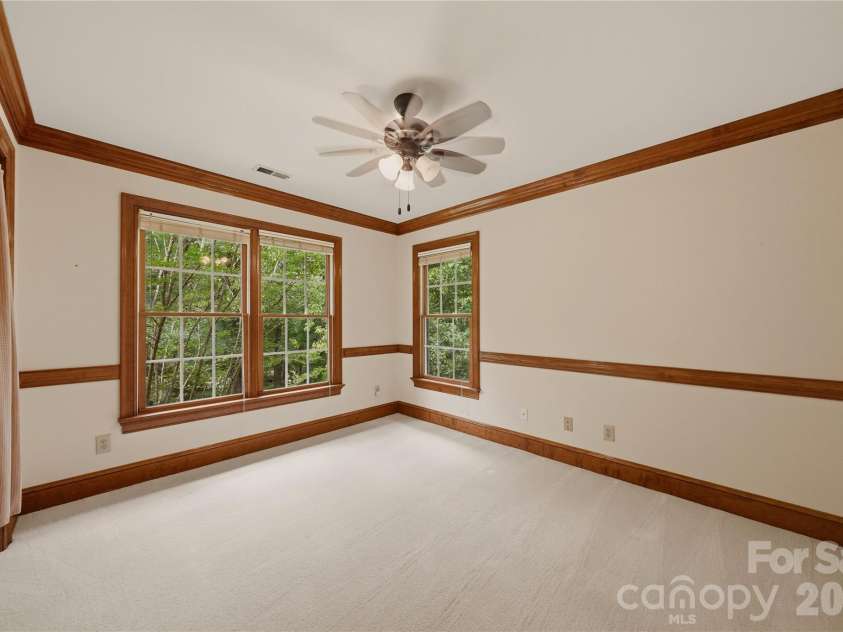 201 Old Bell Road, Charlotte, NC 28270.  MLS# CAR4401301, YatesRealty ID 35984. 