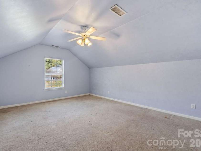 7424 Hannah Alexander Lane, Charlotte, NC 28227.  MLS# CAR4402040, YatesRealty ID 35986. Bonus / Bed 6