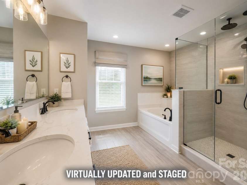 7424 Hannah Alexander Lane, Charlotte, NC 28227.  MLS# CAR4402040, YatesRealty ID 35986. Primary Bath VIRTUALLY Updated and Staged