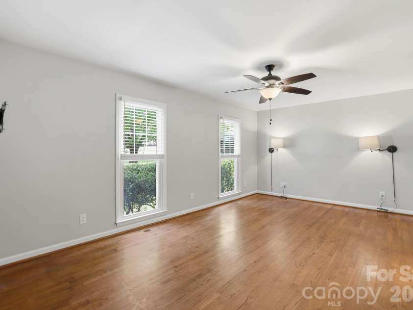 115 Southfork Drive, Belmont, NC 28012.  MLS# CAR4399681, YatesRealty ID 35987. 