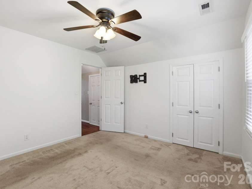 115 Southfork Drive, Belmont, NC 28012.  MLS# CAR4399681, YatesRealty ID 35987. 