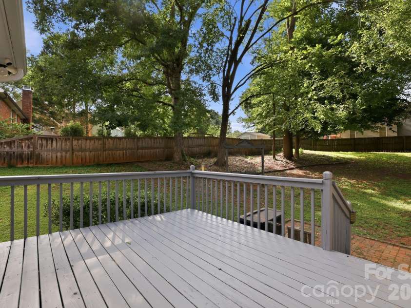 115 Southfork Drive, Belmont, NC 28012.  MLS# CAR4399681, YatesRealty ID 35987. 