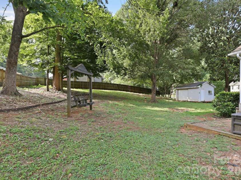 115 Southfork Drive, Belmont, NC 28012.  MLS# CAR4399681, YatesRealty ID 35987. 