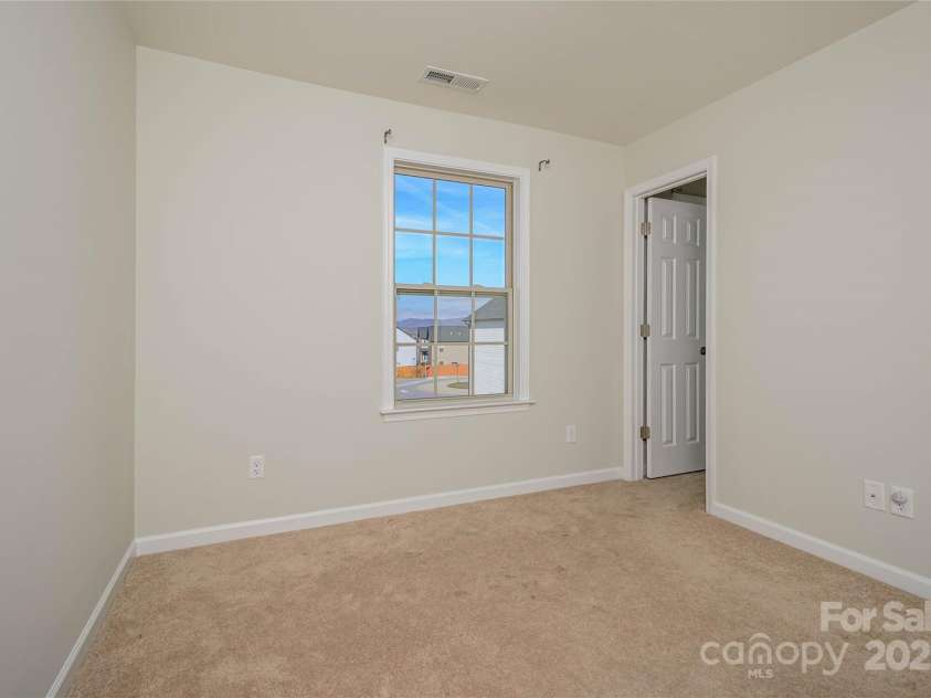 35 Greenly Lane, Fletcher, NC 28732.  MLS# CAR4333662, YatesRealty ID 3599. 