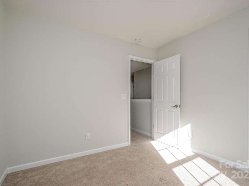 35 Greenly Lane, Fletcher, NC 28732.  MLS# CAR4333662, YatesRealty ID 3599. 