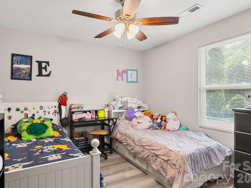 641 Johns Lane, Gastonia, NC 28052.  MLS# CAR4400984, YatesRealty ID 35991. 3rd bedroom