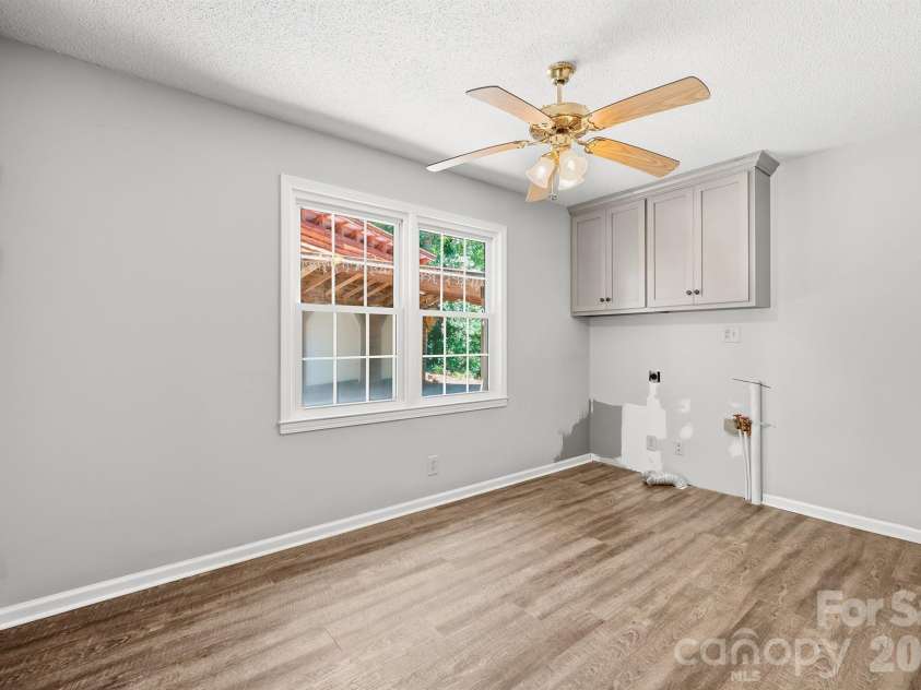 229 Rocky Lane, Lincolnton, NC 28092.  MLS# CAR4401034, YatesRealty ID 35992. 