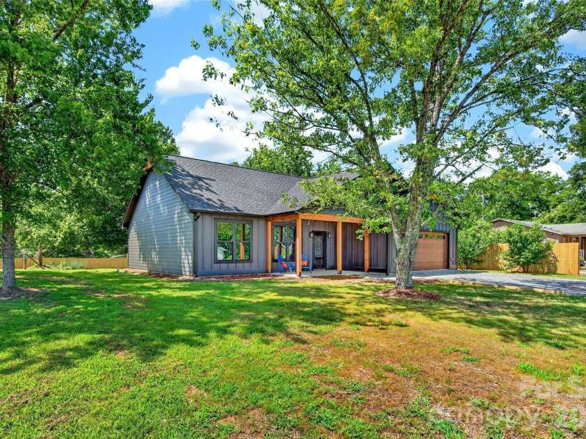 1652 Doggett Road, Forest City, NC 28043.  MLS# CAR4402564, YatesRealty ID 35993. 