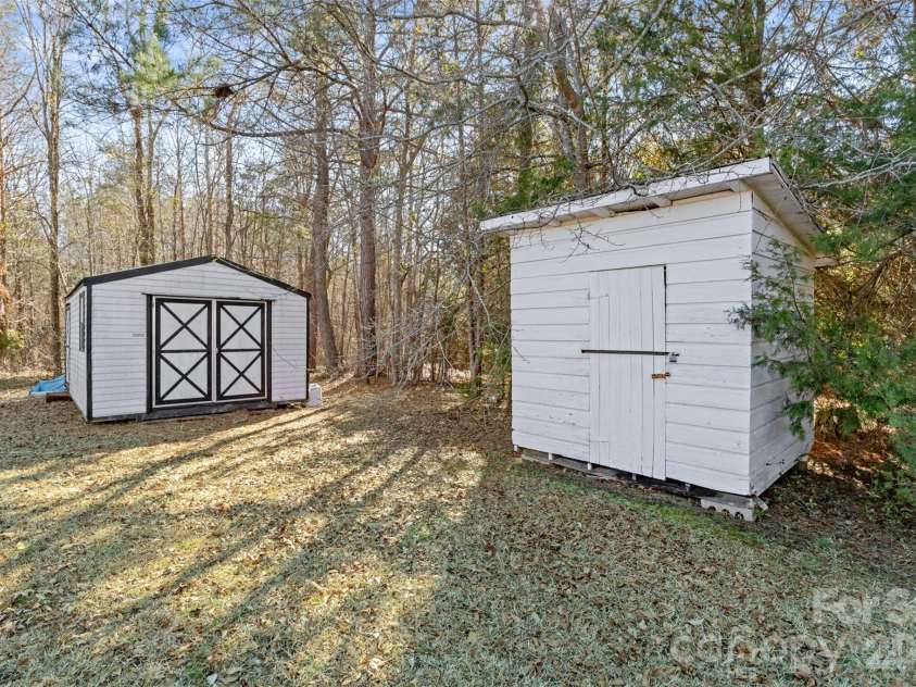 5214 Echo Valley, Great Falls, SC 29055.  MLS# CAR4393184, YatesRealty ID 35996. 
