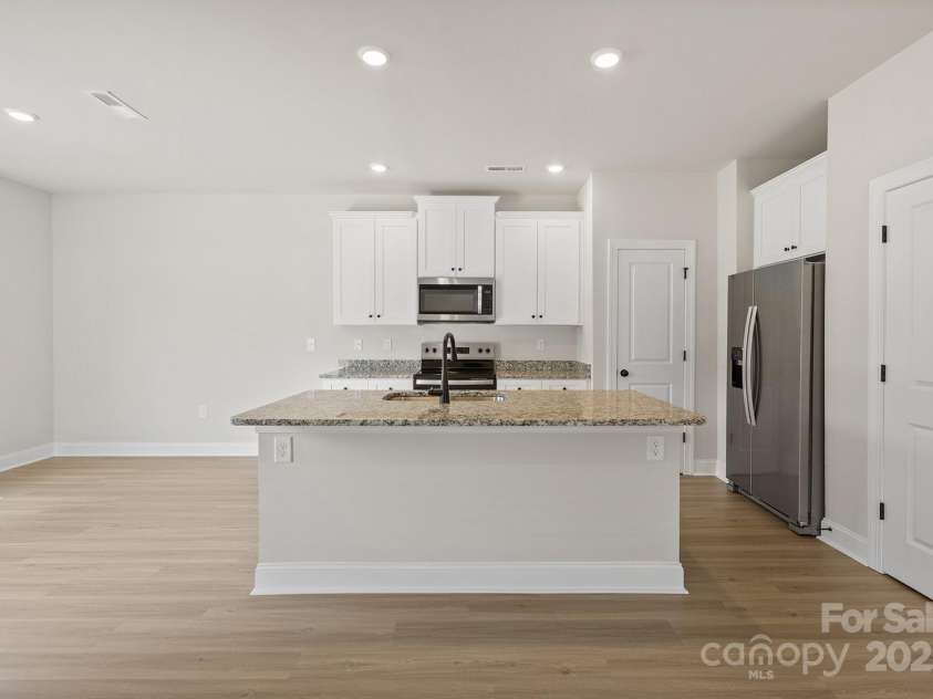 3469 Bear Den Drive, Gastonia, NC 28052.  MLS# CAR4297484, YatesRealty ID 36. 