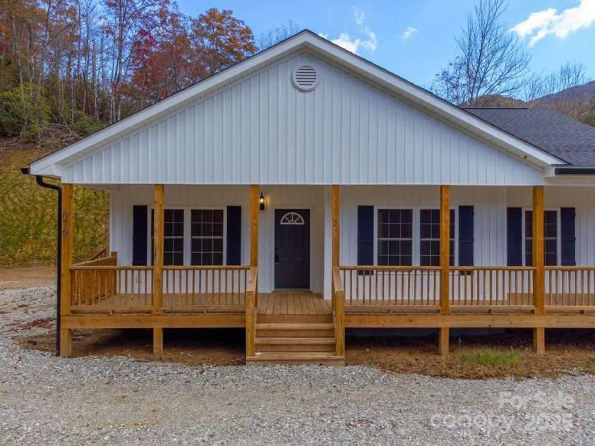 679 Firefly Road, Whittier, NC 28789.  MLS# CAR4316520, YatesRealty ID 360. 