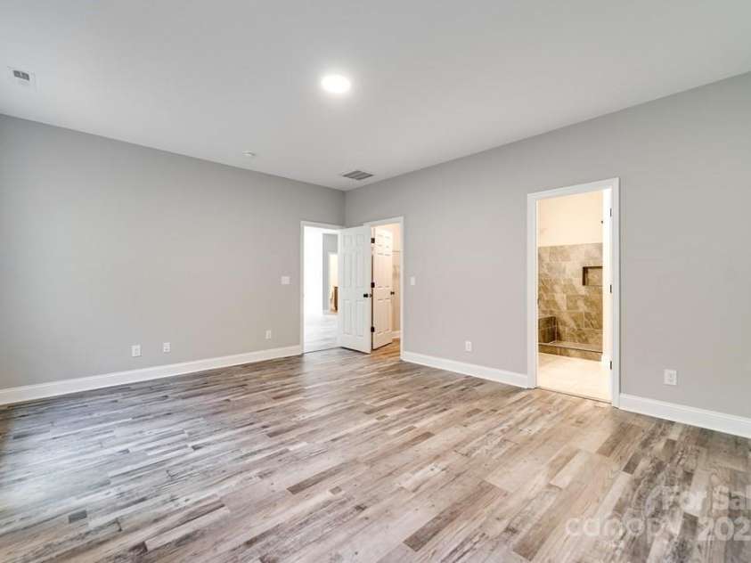 679 Firefly Road, Whittier, NC 28789.  MLS# CAR4316520, YatesRealty ID 360. 