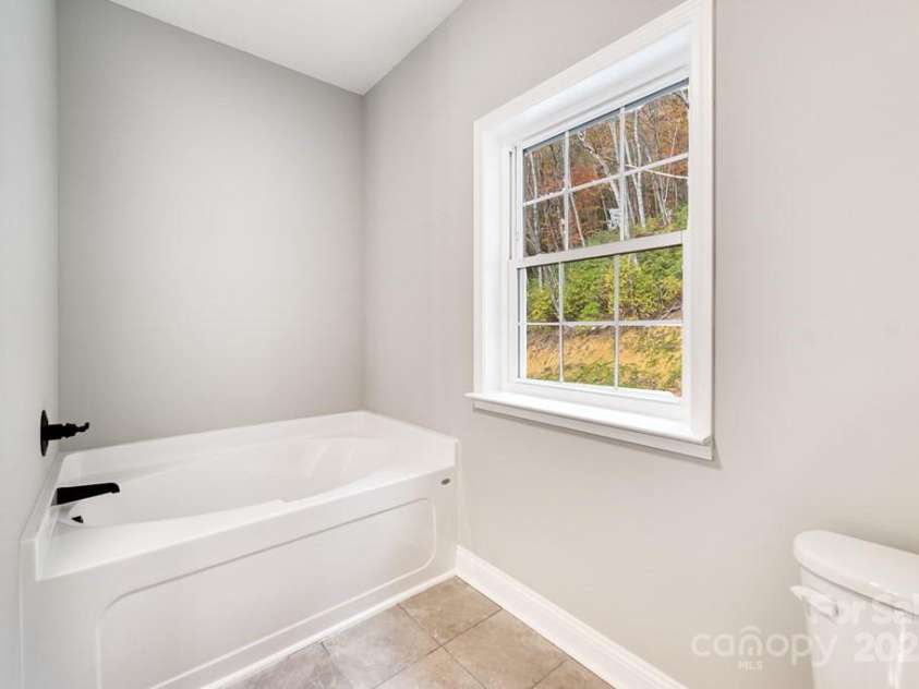 679 Firefly Road, Whittier, NC 28789.  MLS# CAR4316520, YatesRealty ID 360. 
