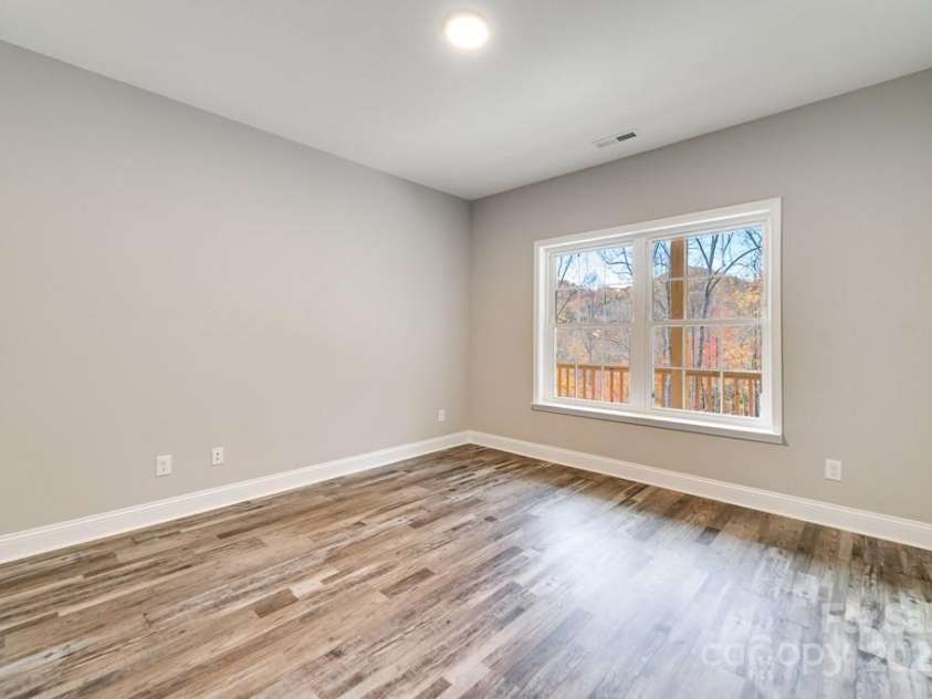 679 Firefly Road, Whittier, NC 28789.  MLS# CAR4316520, YatesRealty ID 360. 
