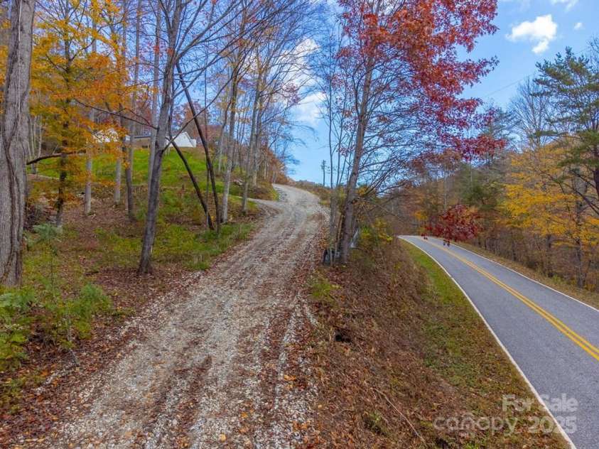 679 Firefly Road, Whittier, NC 28789.  MLS# CAR4316520, YatesRealty ID 360. 