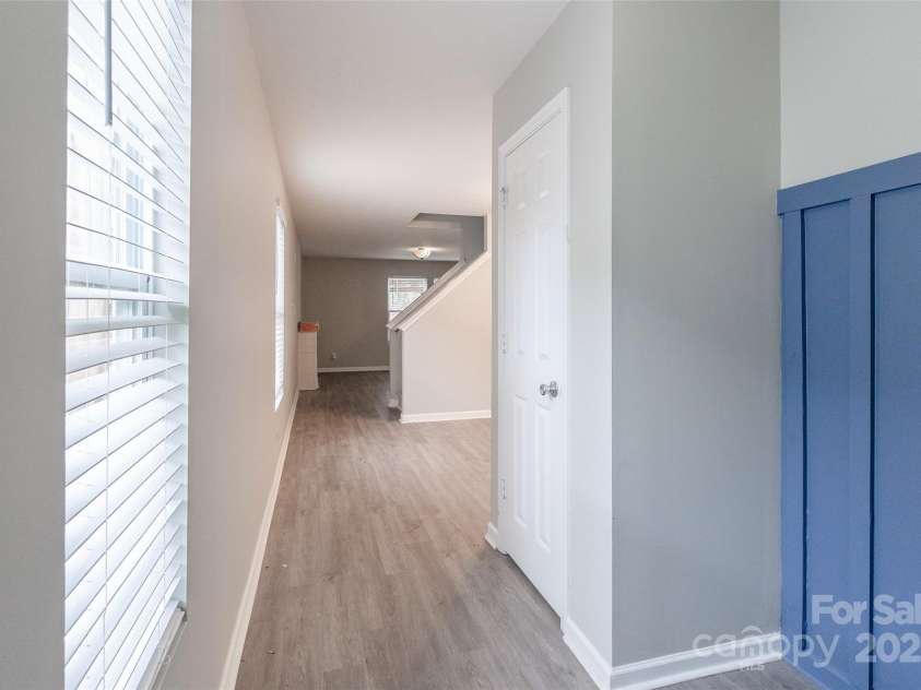 8800 Old Potters Road, Charlotte, NC 28269.  MLS# CAR4238636, YatesRealty ID 3600. 
