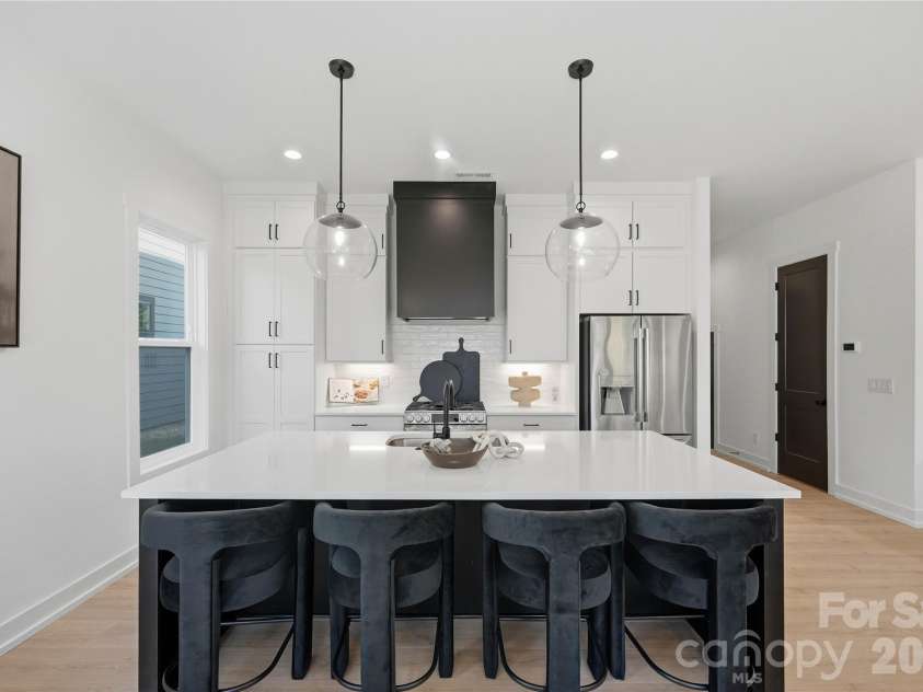 3922 Sarah Drive, Charlotte, NC 28217.  MLS# CAR4315843, YatesRealty ID 36000. 