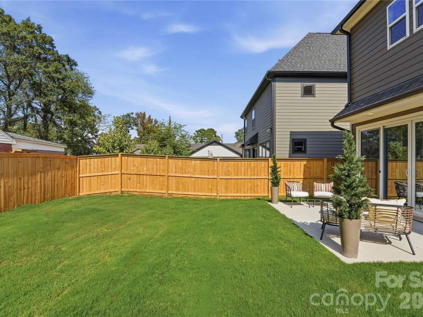 3922 Sarah Drive, Charlotte, NC 28217.  MLS# CAR4315843, YatesRealty ID 36000. 
