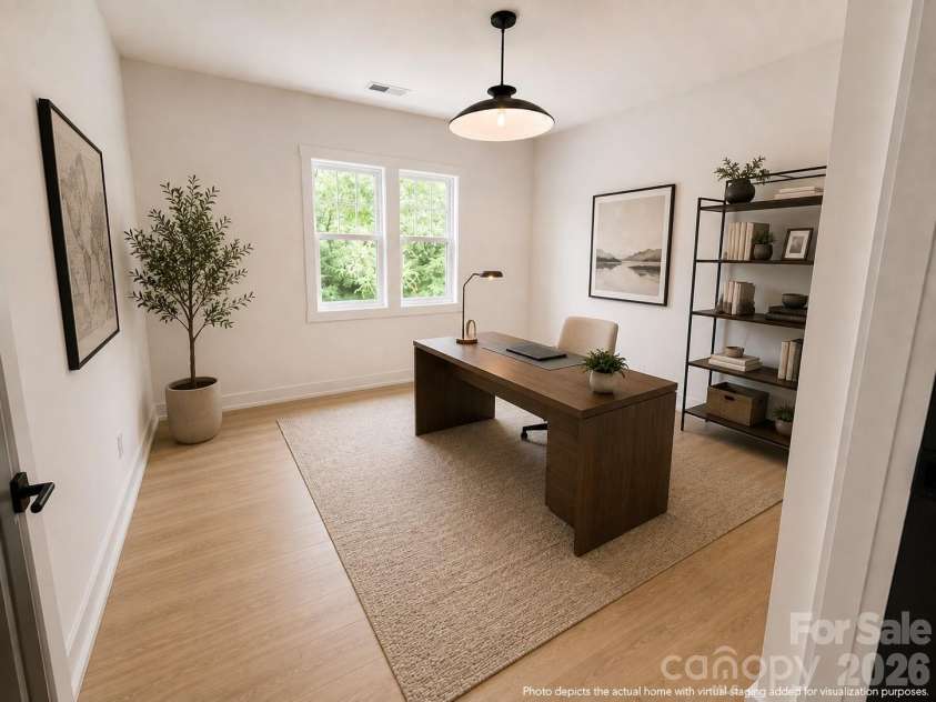 3922 Sarah Drive, Charlotte, NC 28217.  MLS# CAR4388091, YatesRealty ID 36000. 