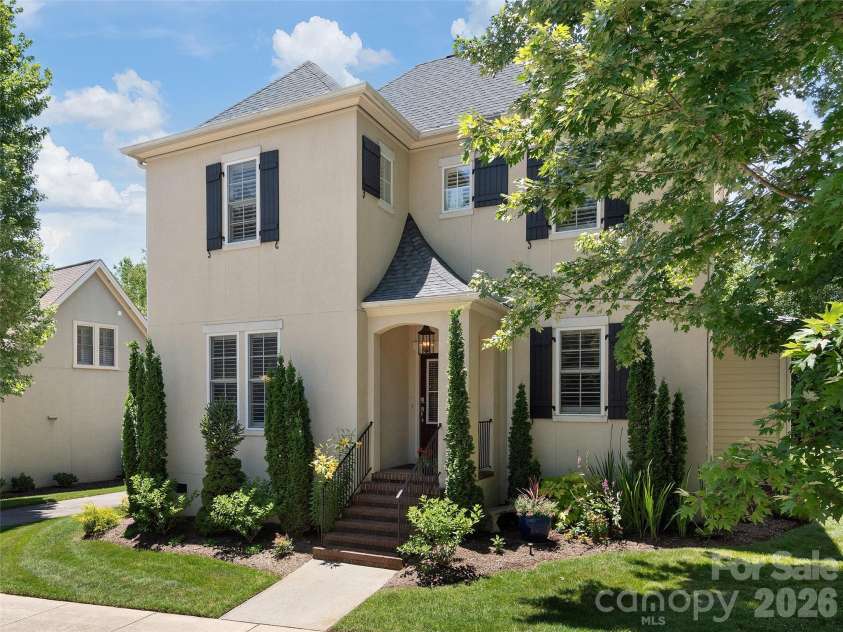 21 Dayflower Drive, Asheville, NC 28803.  MLS# CAR4396051, YatesRealty ID 36002. 