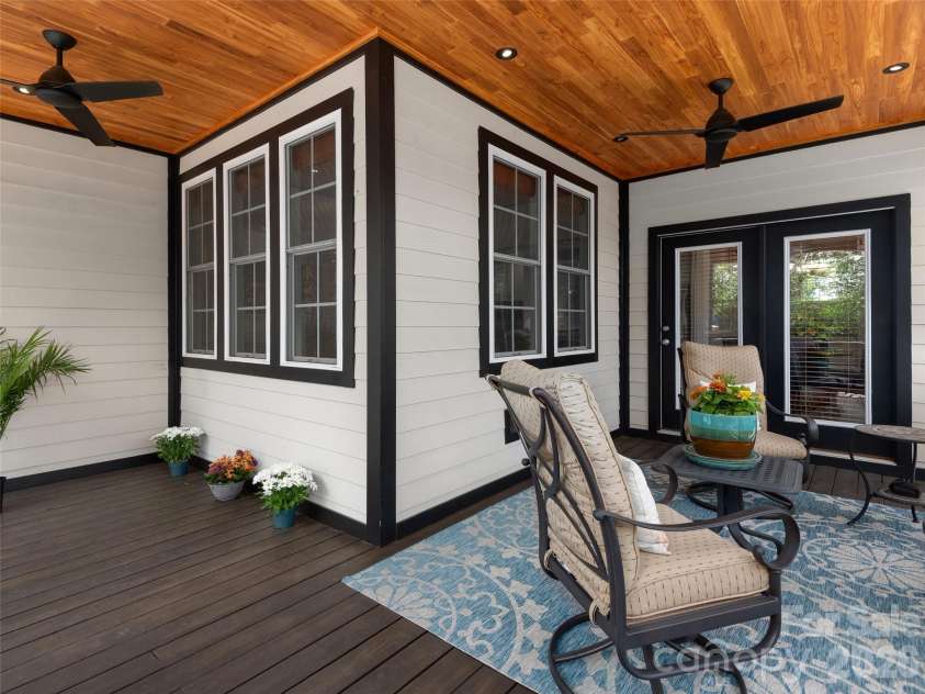 21 Dayflower Drive, Asheville, NC 28803.  MLS# CAR4396051, YatesRealty ID 36002. 