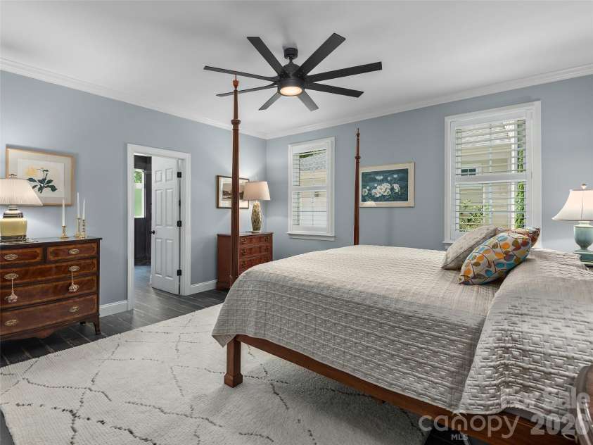 21 Dayflower Drive, Asheville, NC 28803.  MLS# CAR4396051, YatesRealty ID 36002. 