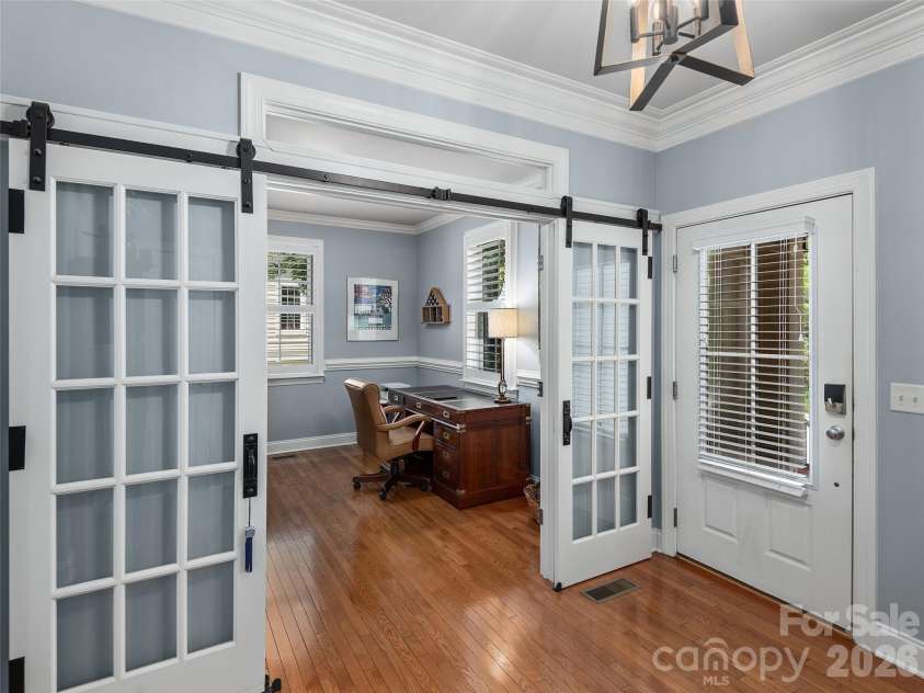 21 Dayflower Drive, Asheville, NC 28803.  MLS# CAR4396051, YatesRealty ID 36002. 