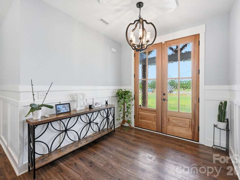 237 Triple Ponds Court, Clover, SC 29710.  MLS# CAR4392449, YatesRealty ID 36003. 