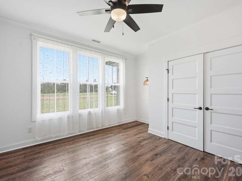 237 Triple Ponds Court, Clover, SC 29710.  MLS# CAR4392449, YatesRealty ID 36003. 