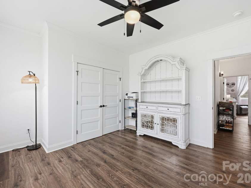 237 Triple Ponds Court, Clover, SC 29710.  MLS# CAR4392449, YatesRealty ID 36003. 