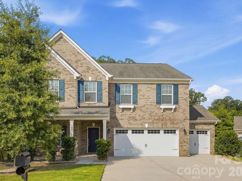 3537 Arnica Court, Fort Mill, SC 29708.  MLS# CAR4391023, YatesRealty ID 36008. 