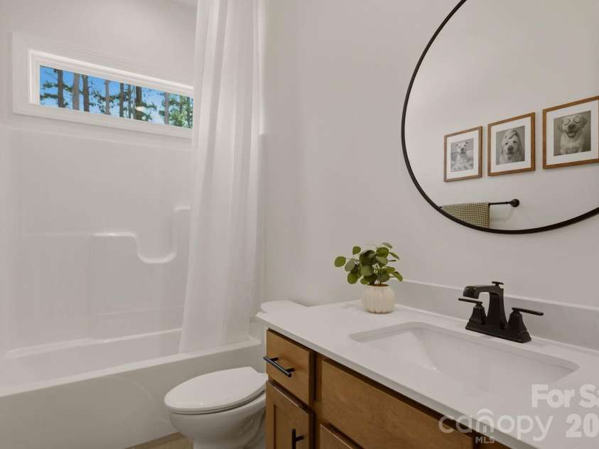 322 Shinnville Road, Mooresville, NC 28115.  MLS# CAR4398193, YatesRealty ID 36009. 